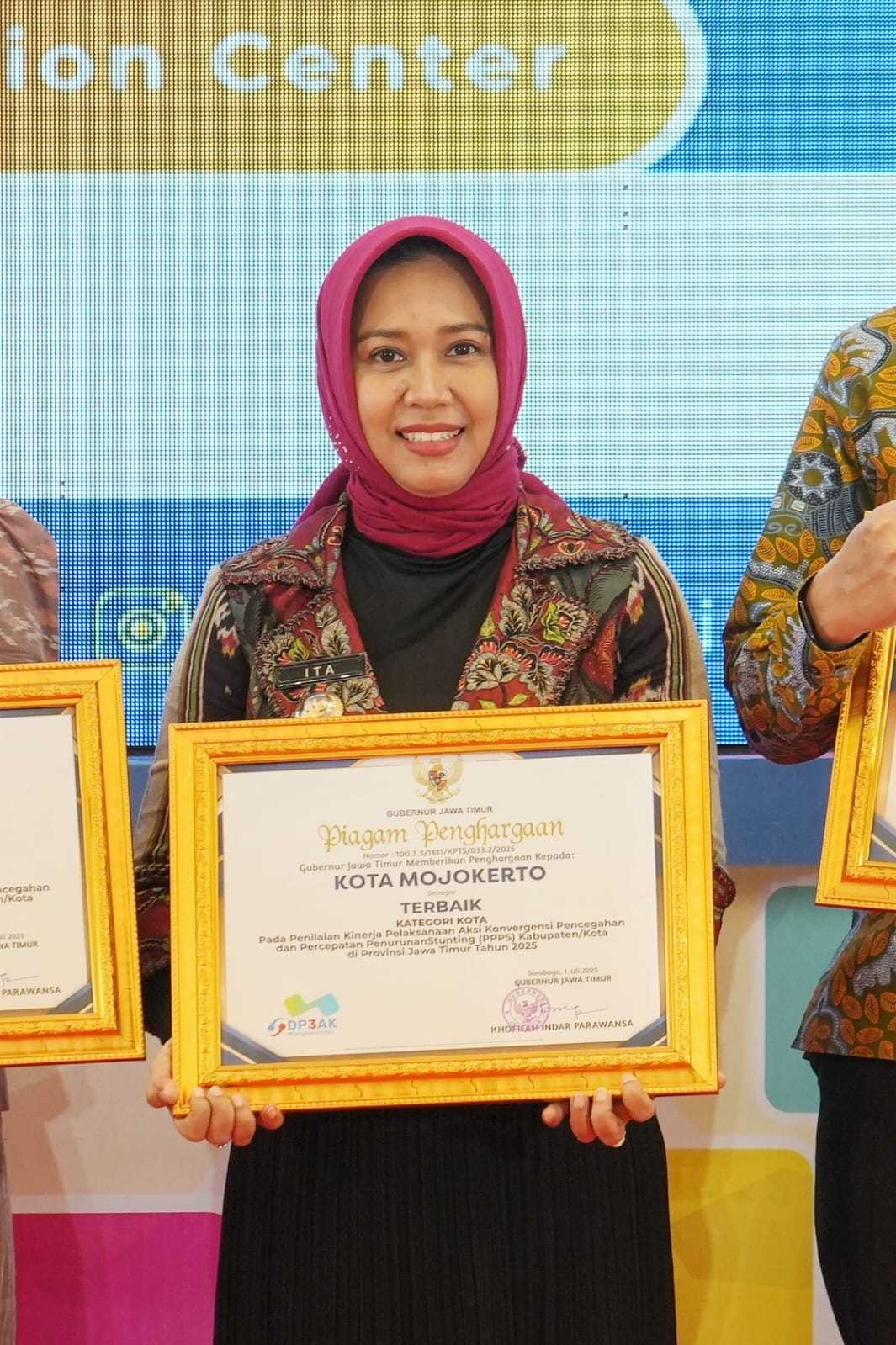 gambar utama
