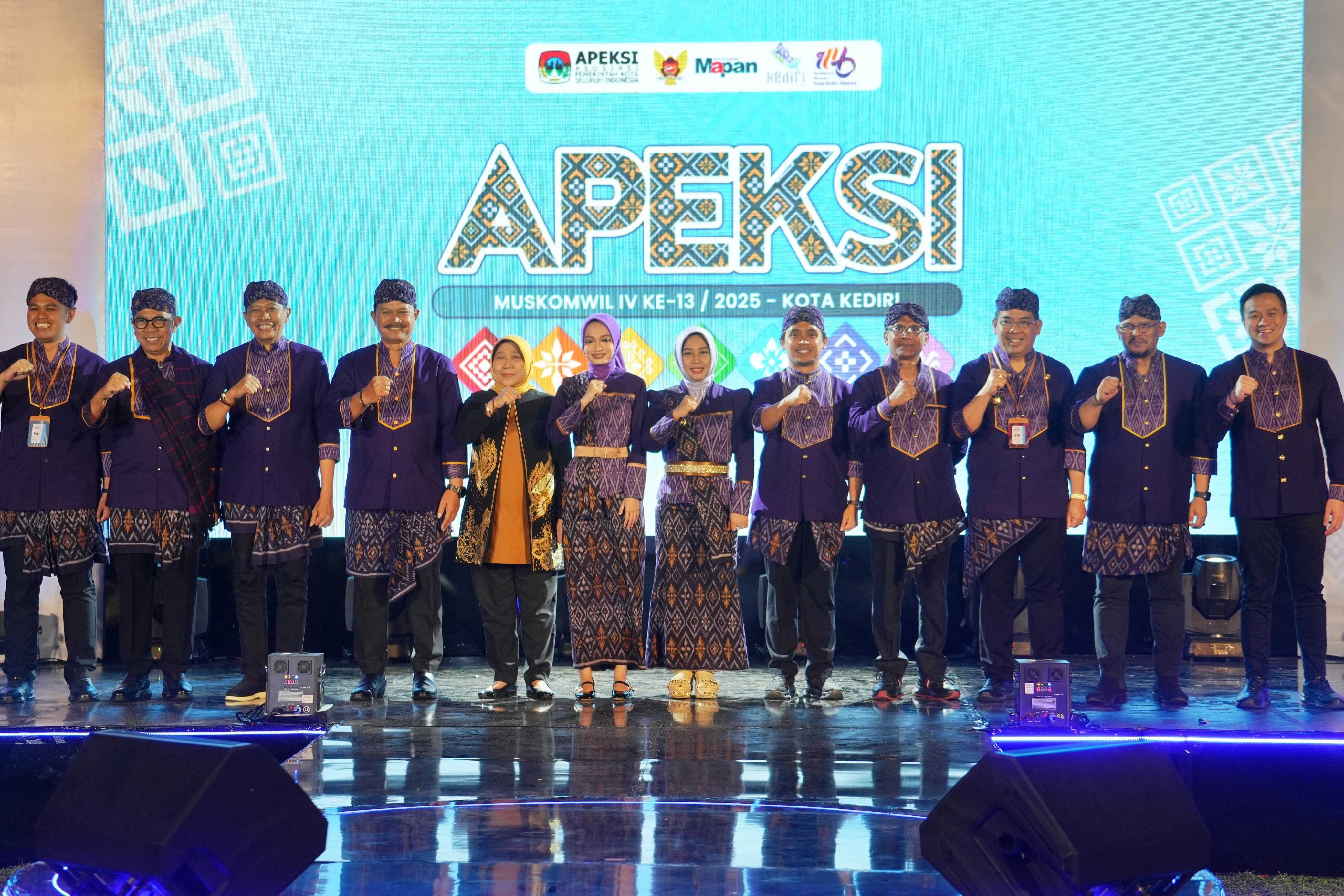 gambar utama