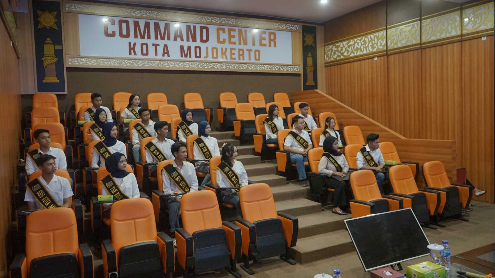 gambar utama