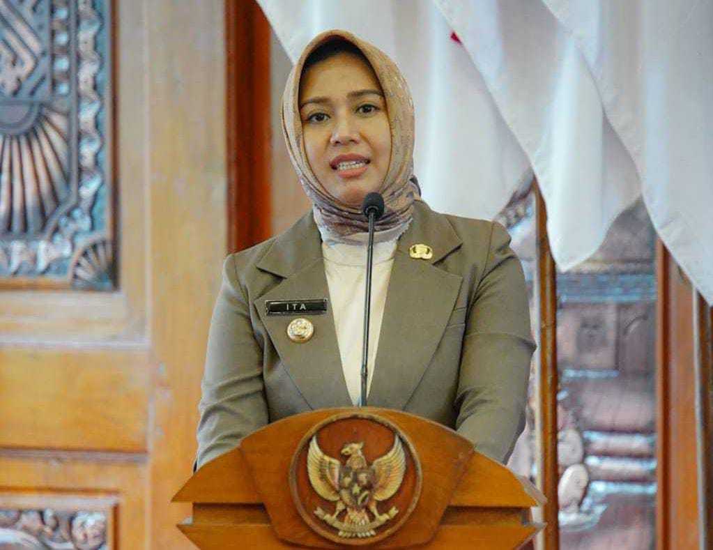 gambar utama