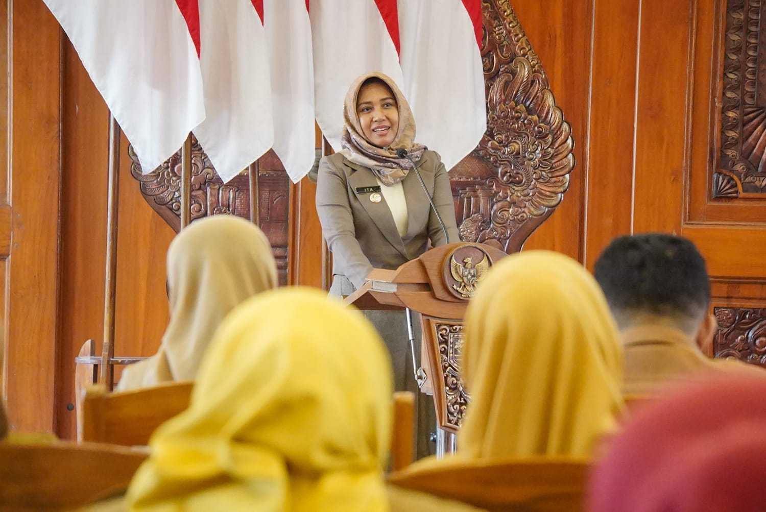 gambar utama