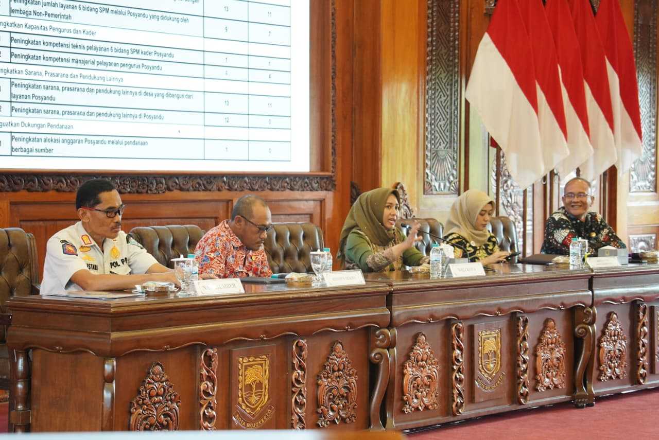 gambar utama