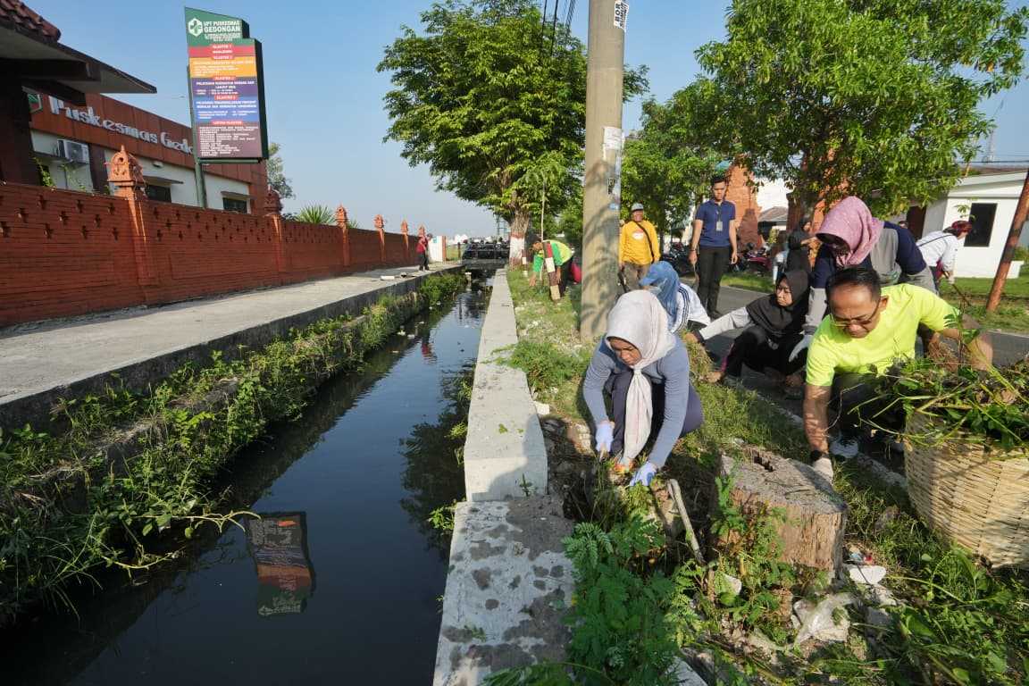 gambar utama