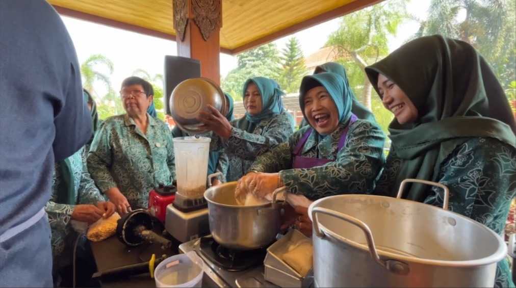 gambar utama