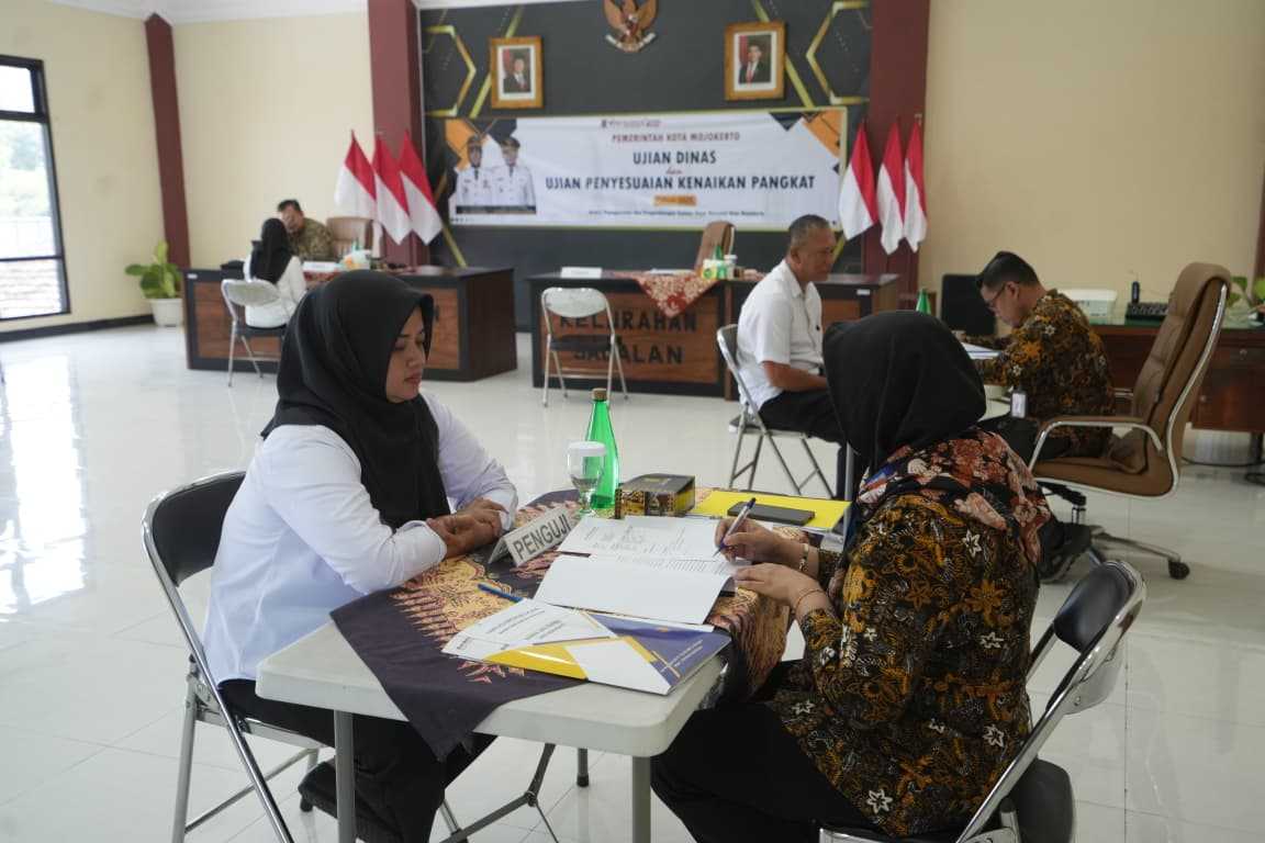 gambar utama