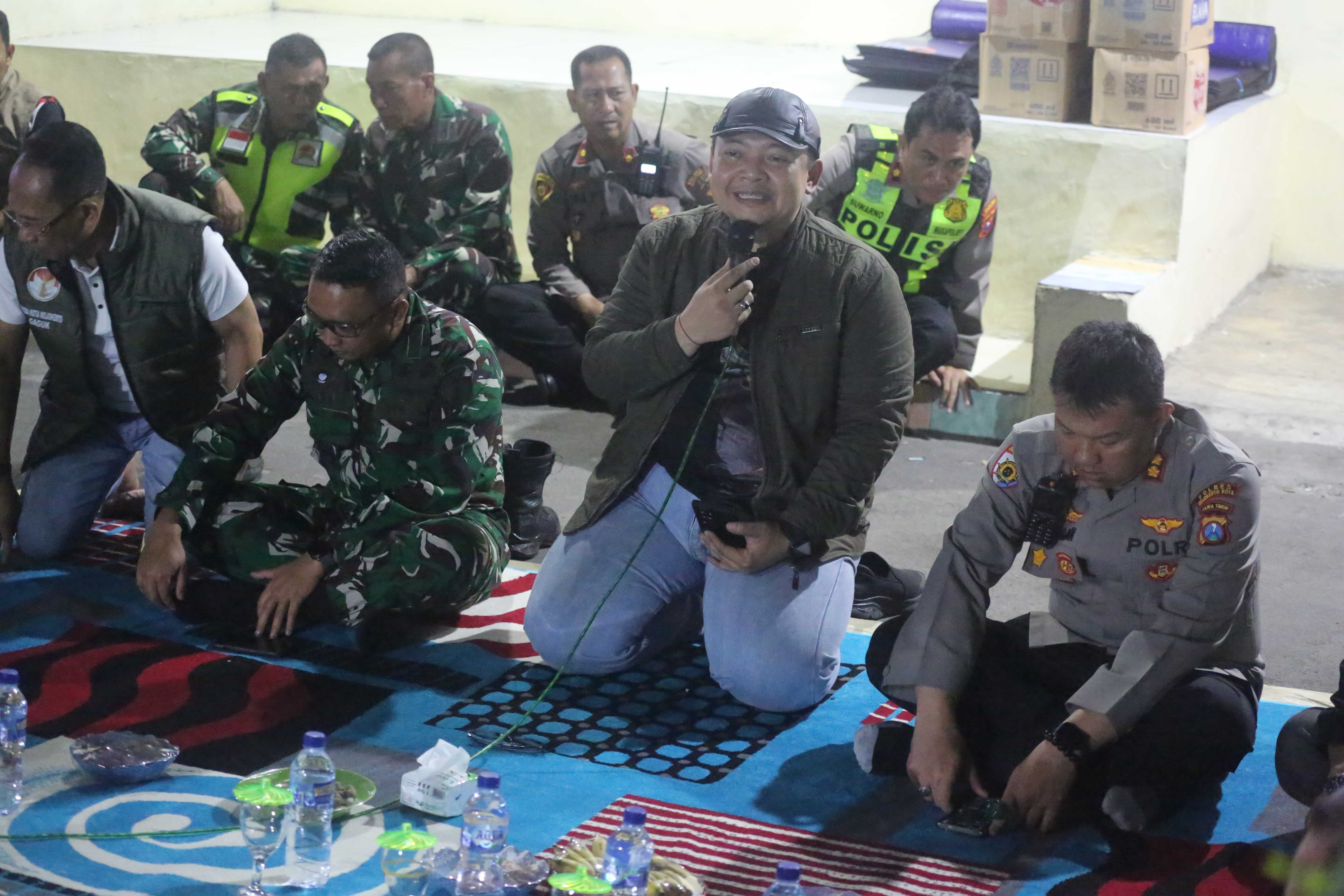 gambar utama