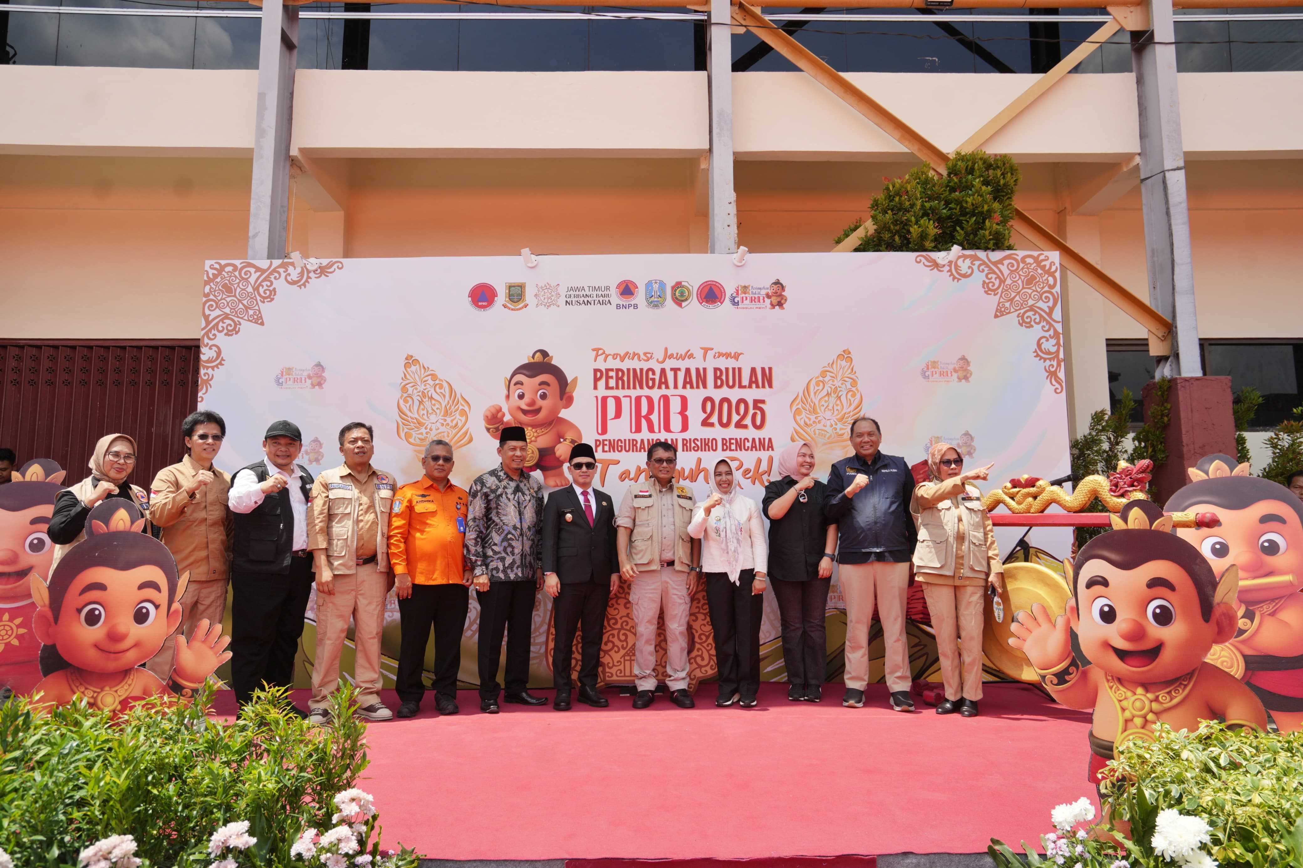 gambar utama